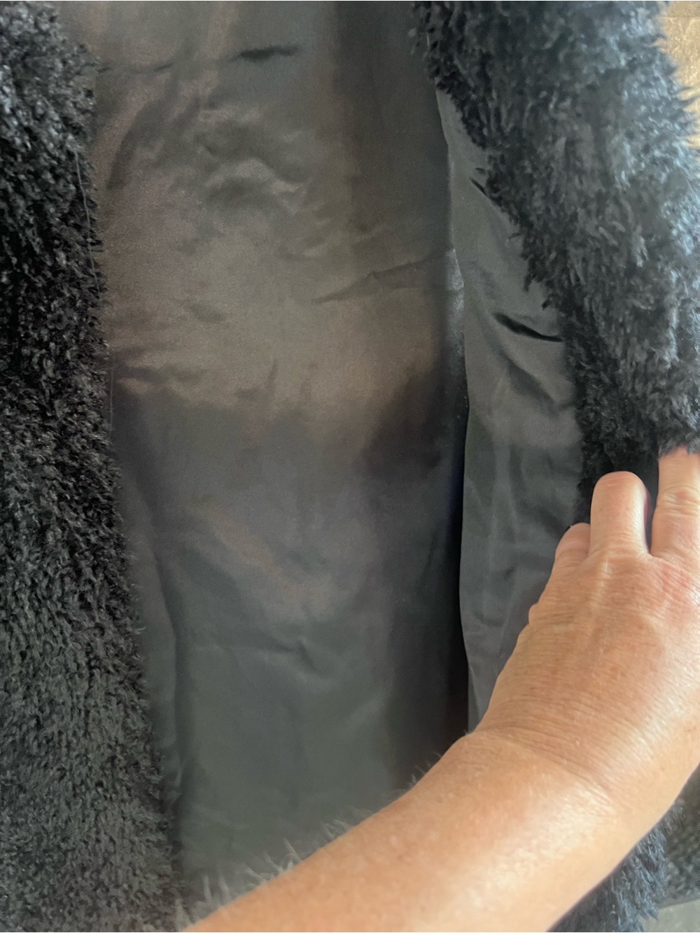 Charlie B Black Faux Fur Sleeveless Vest Jacket - Women Large - Picture 4 of 6